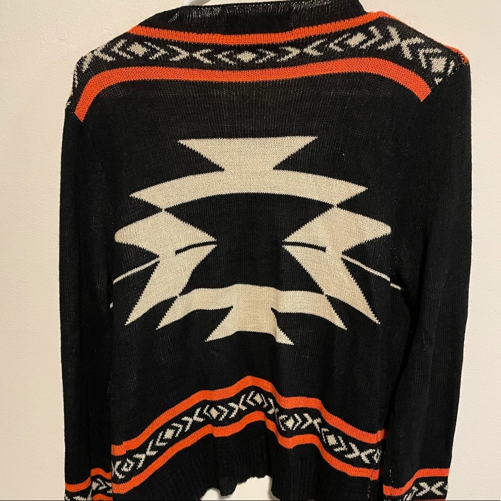 Forever 21 Patterned Cardigan - Picture 3 of 4